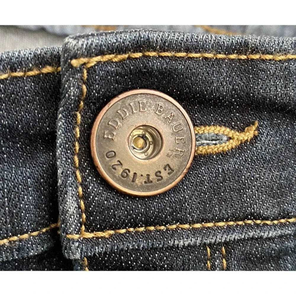 Eddie Bauer Womens Dark Wash Straight Leg Jeans Size 10 Mid Rise Stretch Casual